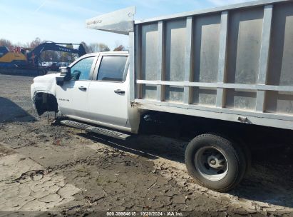 2022 CHEVROLET SILVERADO 3500HD CHASSIS WORK TRUCK White  Gasoline 1GB4YSE72NF255821 photo #4