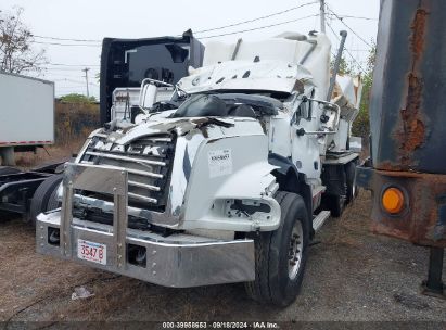 2020 MACK GRANITE White  Diesel 1M2GR2GC4LM012676 photo #3