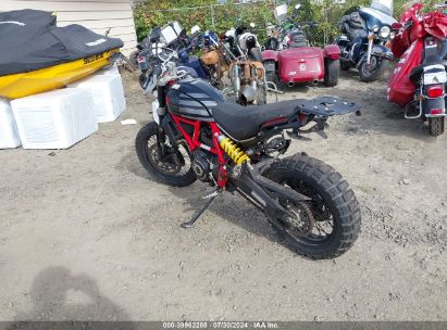 2021 DUCATI SCRAMBLER DESERT SLED Black  Gasoline ZDMKAFPM2MB005636 photo #4