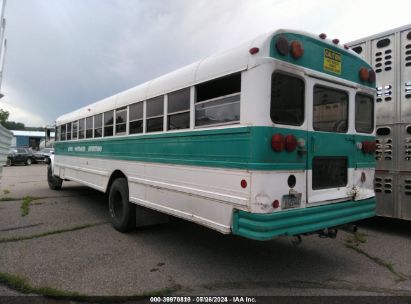 1992 INTERNATIONAL 3000 3800 White  Diesel 1HVBBPEP7NH466593 photo #4