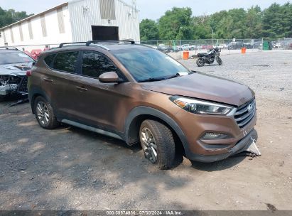 2017 HYUNDAI TUCSON SE Brown  Gasoline KM8J33A44HU523584 photo #1