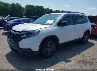 2021 HONDA PASSPORT 2WD EX-L White  Gasoline 5FNYF7H56MB007780 photo #3