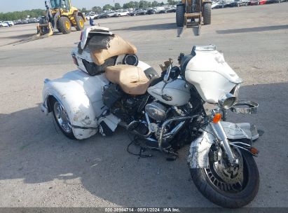 2012 HARLEY-DAVIDSON FLHTCU ULTRA CLASSIC ELECTRA GLD White  Other 1HD1FCM16CB611620 photo #1