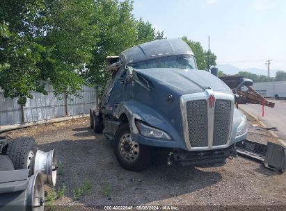 2023 KENWORTH T680 Gray  Diesel 1XKYD49X0PJ231603 photo #1