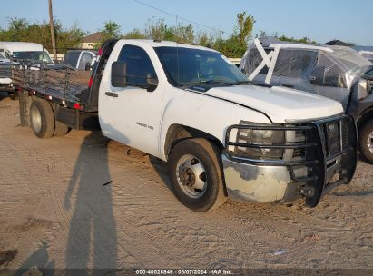 2010 CHEVROLET SILVERADO 3500HD CHASSIS WORK TRUCK White  Diesel 1GB6CZB6XAF104893 photo #1