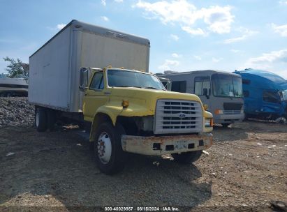 1998 FORD F700 Yellow  Gasoline 1FDNF70J1WVA01672 photo #1