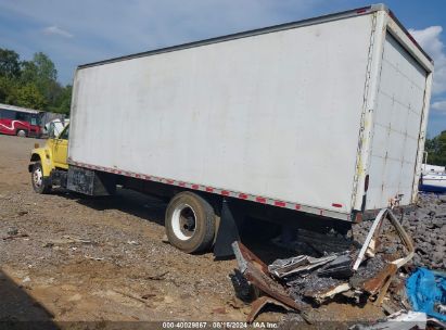 1998 FORD F700 Yellow  Gasoline 1FDNF70J1WVA01672 photo #4