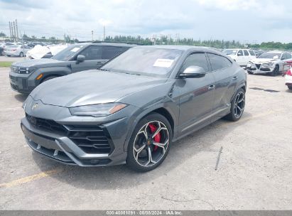 2019 LAMBORGHINI URUS Gray  Gasoline ZPBUA1ZL5KLA03908 photo #3