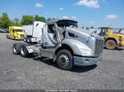 2015 PETERBILT 579 Silver  Diesel 1XPBDP9X7FD301743 photo #1