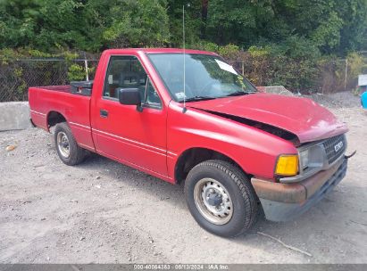 1993 ISUZU CONVENTIONAL SHORT WHEELBASE Red  Gasoline 4S1CL11LXP4213844 photo #1