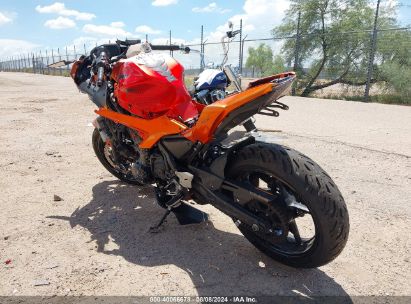 2017 KAWASAKI EX650 F Orange  Gasoline JKAEXEK18HDA07218 photo #4