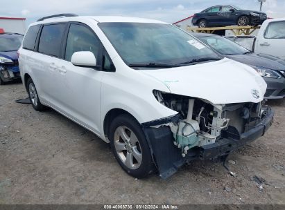 2015 TOYOTA SIENNA LE 8 PASSENGER White  Gasoline 5TDKK3DC9FS629688 photo #1