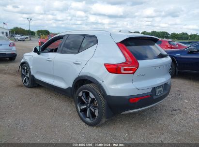 2020 VOLVO XC40 T5 MOMENTUM White  Gasoline YV4162UKXL2307160 photo #4