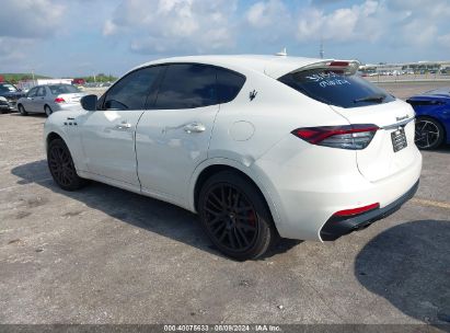 2022 MASERATI LEVANTE MODENA White  Gasoline ZN661YUM0NX381509 photo #4