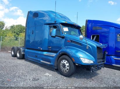 2022 PETERBILT 579 Blue  Diesel 1XPBDP9X0ND766833 photo #1