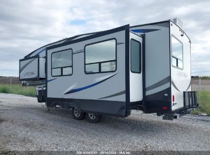 2019 FOREST RIVER CHEROKEE FIFTH WHEEL White  Other 5ZT3CKRBXK2702465 photo #4