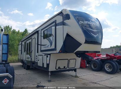 2018 KEYSTONE SANDPIPER TRAVEL TRAILER Beige  Other 4X4FSAP28JJ036431 photo #1