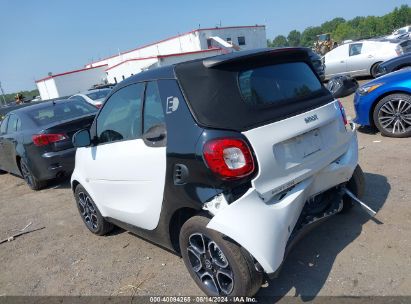 2018 SMART FORTWO ELECTRIC DRIVE PASSION/PRIME White  Electric WMEFK9BA8JK242573 photo #4