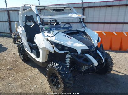 2016 CAN-AM MAVERICK XC 1000R/DPS 1000R White  Gasoline 3JBPVAP2XGJ001083 photo #1