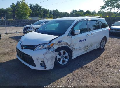 2020 TOYOTA SIENNA LE White  Gasoline 5TDKZ3DC0LS085007 photo #3