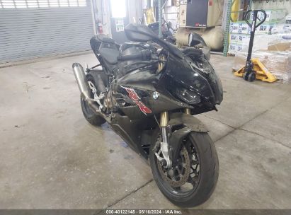 2022 BMW S 1000 RR Black  Gasoline WB10E2305N6E95907 photo #1