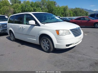 2010 CHRYSLER TOWN & COUNTRY TOURING White  Gasoline 2A4RR5D14AR414106 photo #1