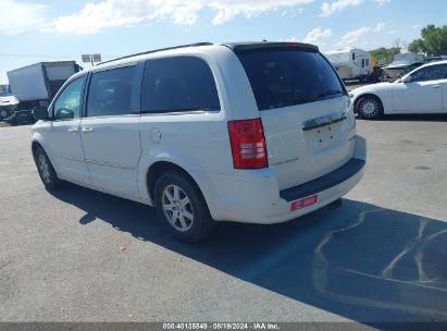 2010 CHRYSLER TOWN & COUNTRY TOURING White  Gasoline 2A4RR5D14AR414106 photo #4