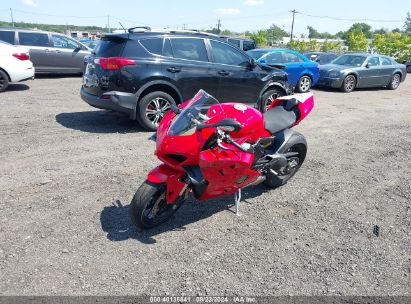 2022 DUCATI PANIGALE V4S Red  Gasoline ZDMDAGWW3NB001971 photo #3