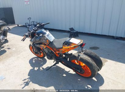 2022 KTM 890 DUKE R Orange  Gasoline VBKTU9408NM830238 photo #4