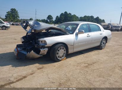 2009 LINCOLN TOWN CAR SIGNATURE LIMITED Silver  Flexible Fuel 2LNHM82V19X636676 photo #3