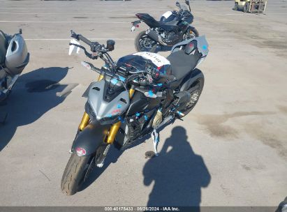 2024 DUCATI STREETFIGHTER V4/V4S ZDMFAKWW0RB009303 photo #3