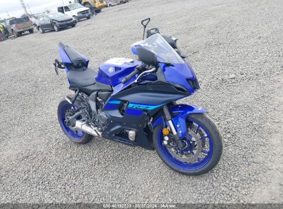 2024 YAMAHA YZFR7 Blue  Gasoline JYARM38E6RA012055 photo #3