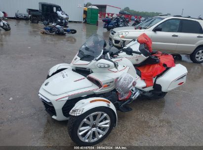 2018 CAN-AM SPYDER ROADSTER F3-T/F3 LIMITED/F3 LIMITED 10TH ANNIVERSARY White  Gasoline 2BXREDD28JV002590 photo #3