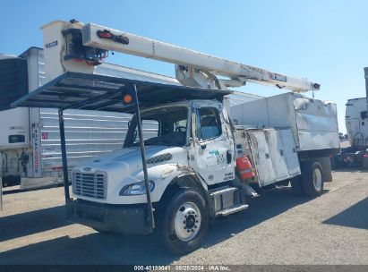 2021 FREIGHTLINER M2 106 White  Diesel EC210BLC418475 photo #3