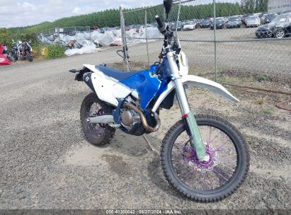 2024 HUSQVARNA FE501 W/S White  Gasoline VBKUAJ403RM456142 photo #1