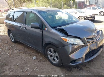 2017 TOYOTA SIENNA LE 8 PASSENGER Gray  Gasoline 5TDKZ3DC2HS885119 photo #1