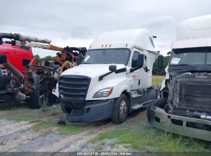 2020 FREIGHTLINER NEW CASCADIA 126 White  Diesel 3AKJHHDRXLSLL0913 photo #3