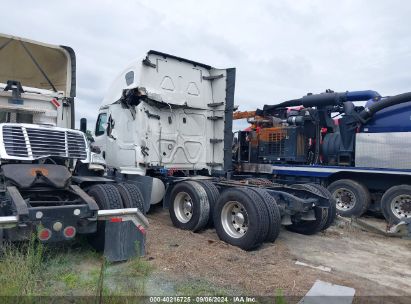 2020 FREIGHTLINER NEW CASCADIA 126 White  Diesel 3AKJHHDRXLSLL0913 photo #4