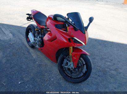 2022 DUCATI SUPERSPORT Red  Gasoline ZDMVABDS5NB002787 photo #1