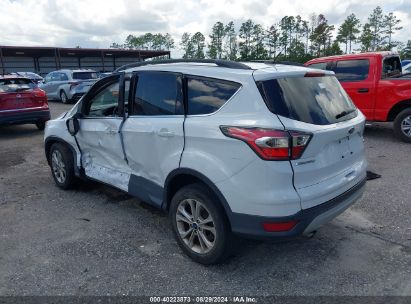 2017 FORD ESCAPE SE White  Gasoline 1FMCU9GD6HUB45591 photo #4