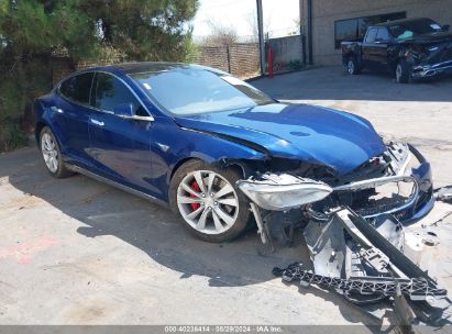 2015 TESLA MODEL S 85D/P85D Blue  Electric 5YJSA1H46FF085116 photo #1