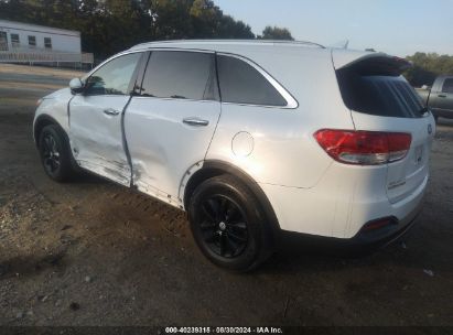 2018 KIA SORENTO 2.4L LX White  Gasoline 5XYPG4A3XJG357367 photo #4