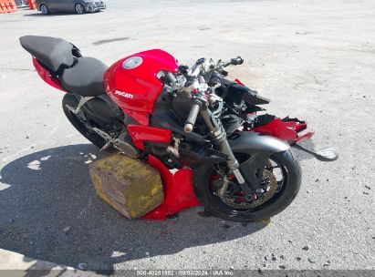 2023 DUCATI PANIGALE V2 Red  Gasoline ZDMHAATW4PB012774 photo #1