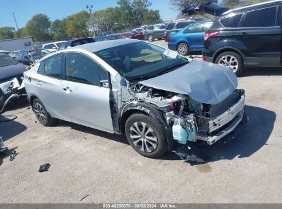 2022 TOYOTA PRIUS XLE AWD-E Silver  Hybrid JTDL9MFU1N3034653 photo #1