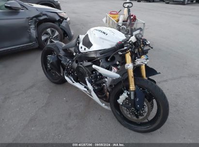 2023 SUZUKI GSX-R750 White  Gasoline JS1GR7MA7N7100721 photo #1