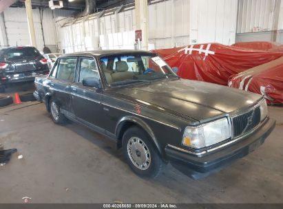 1991 VOLVO 240 Gray  Gasoline YV1AA8846M1453623 photo #1