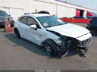 2015 MAZDA MAZDA3 I SPORT White  Gasoline JM1BM1K78F1242213 photo #1