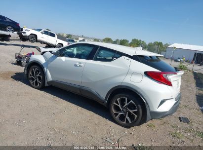 2018 TOYOTA C-HR XLE White  Gasoline NMTKHMBX1JR052415 photo #4