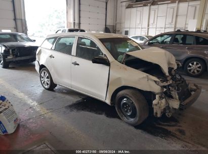 2007 TOYOTA MATRIX White  Gasoline 2T1KR32E27C627713 photo #1