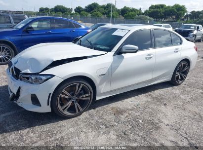 2023 BMW 3 SERIES 330E XDRIVE White  Hybrid 3MW39FS06P8C99929 photo #3